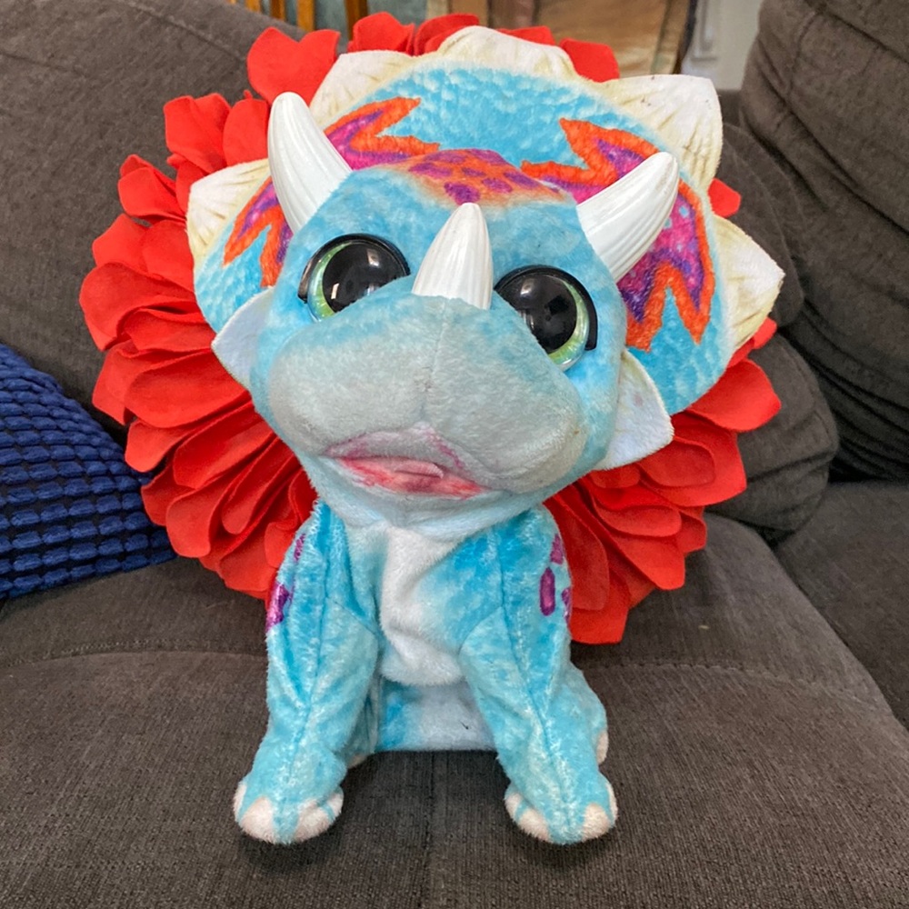 FurReal Hoppin' Topper Dinosaur.